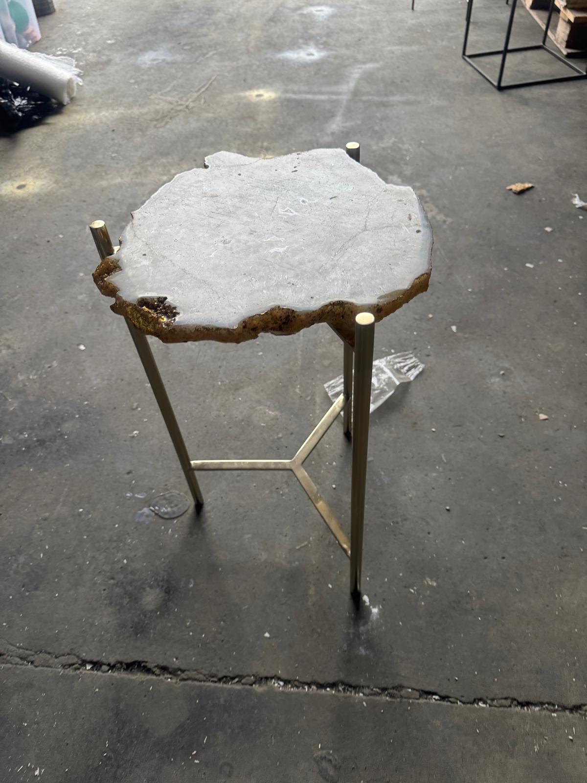 Luxe Agate Slab Side Table - White, 54x33cm