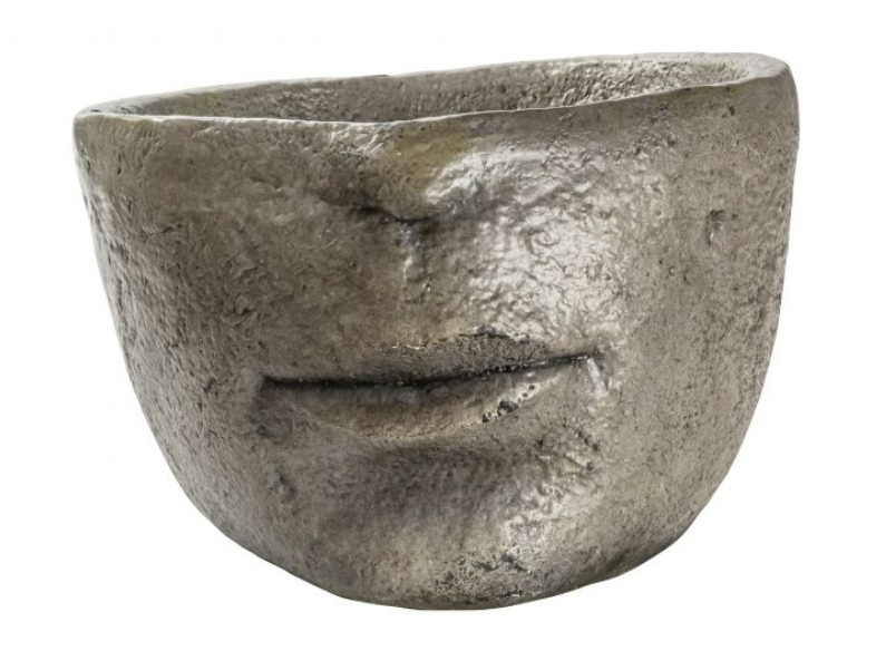 Bellamy Head Planter