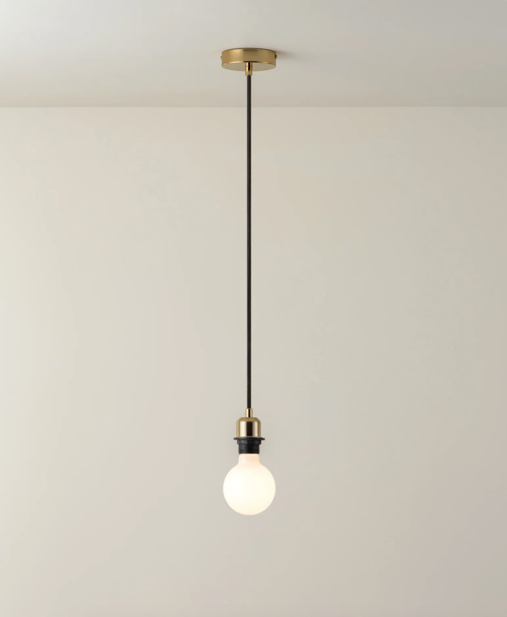 Capel - 1 light brass drop cap lampholder kit