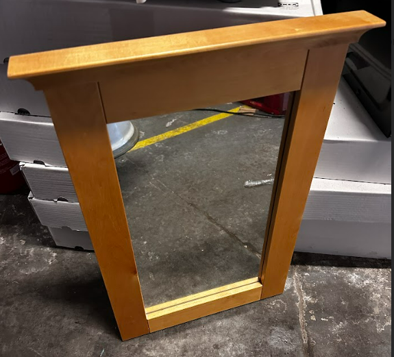 Flat bathroom mirror, 37x53cm