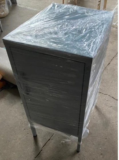Cabinet, 46 x 35 x 72cm