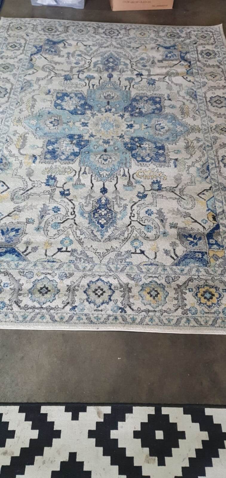 Rug, 199x288cm