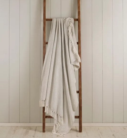 Russell Stripe Throw 130x180cm, Grey