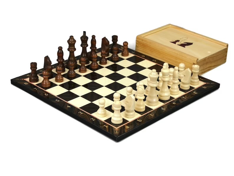 Classic Range Wooden Chess Set With Pieces and Storage Box Walnut