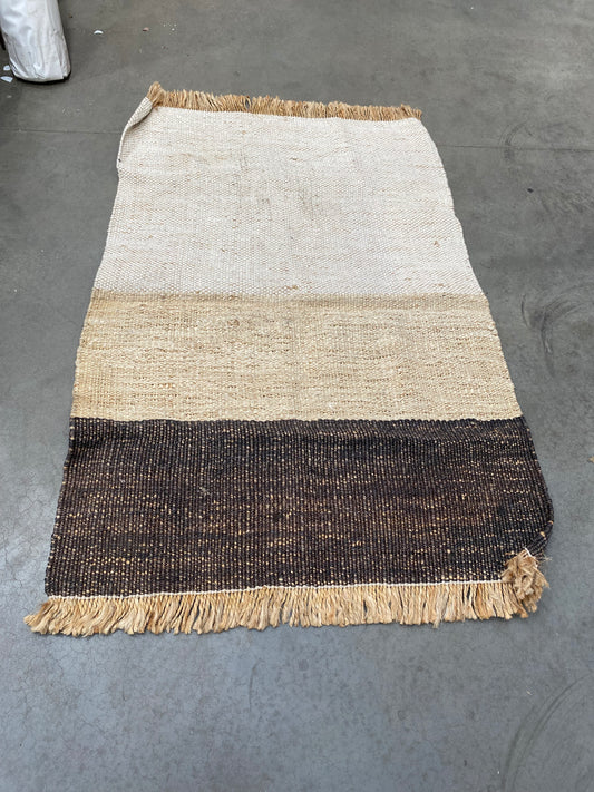Rugs, 120 X 180