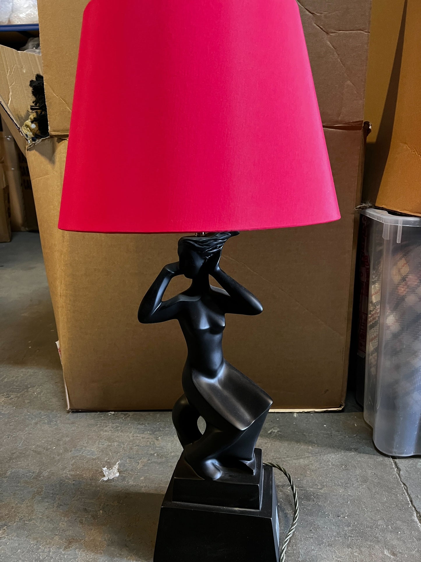 Pooky Table Lamp