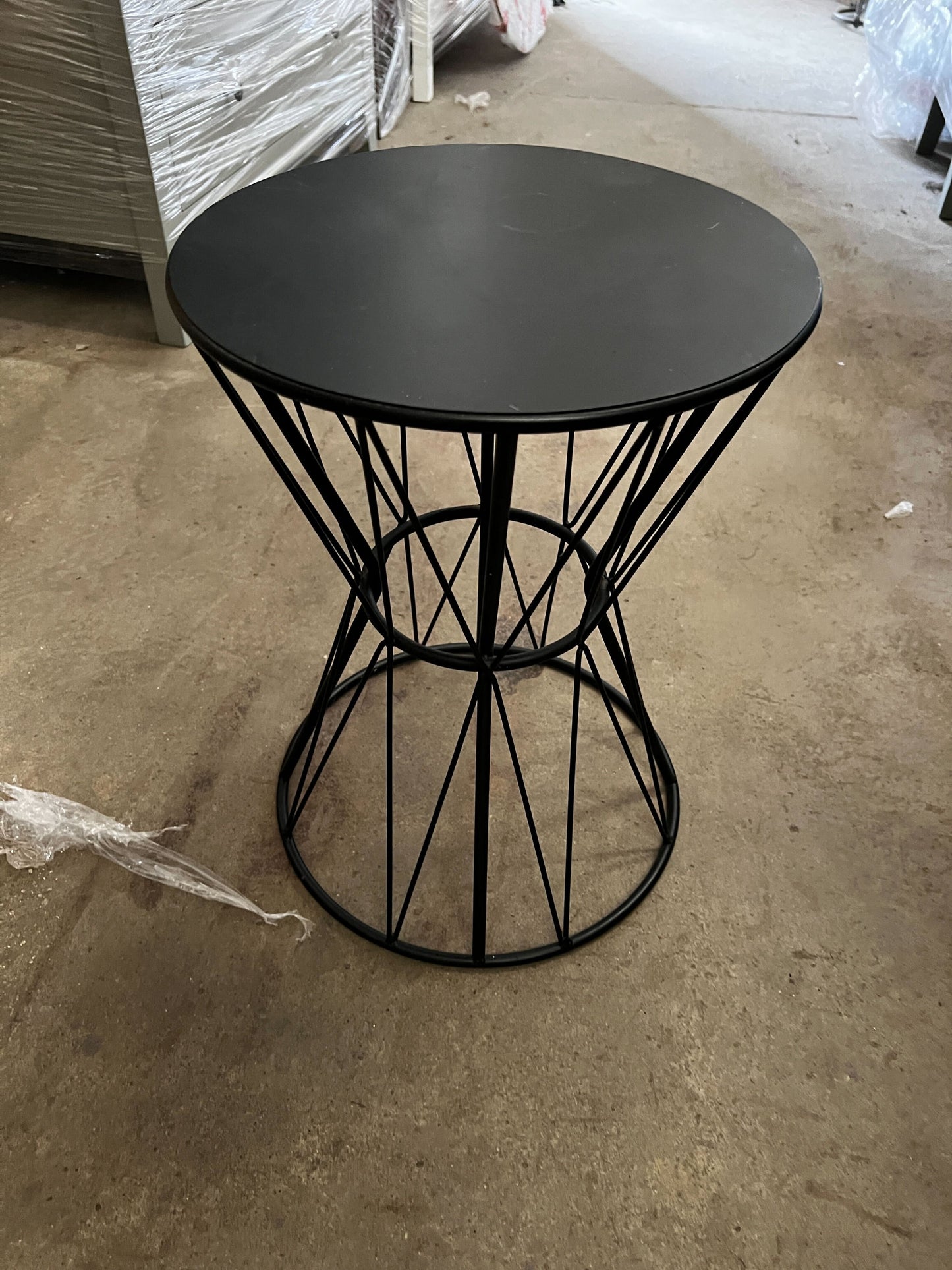 Black Side table, 33x45cm