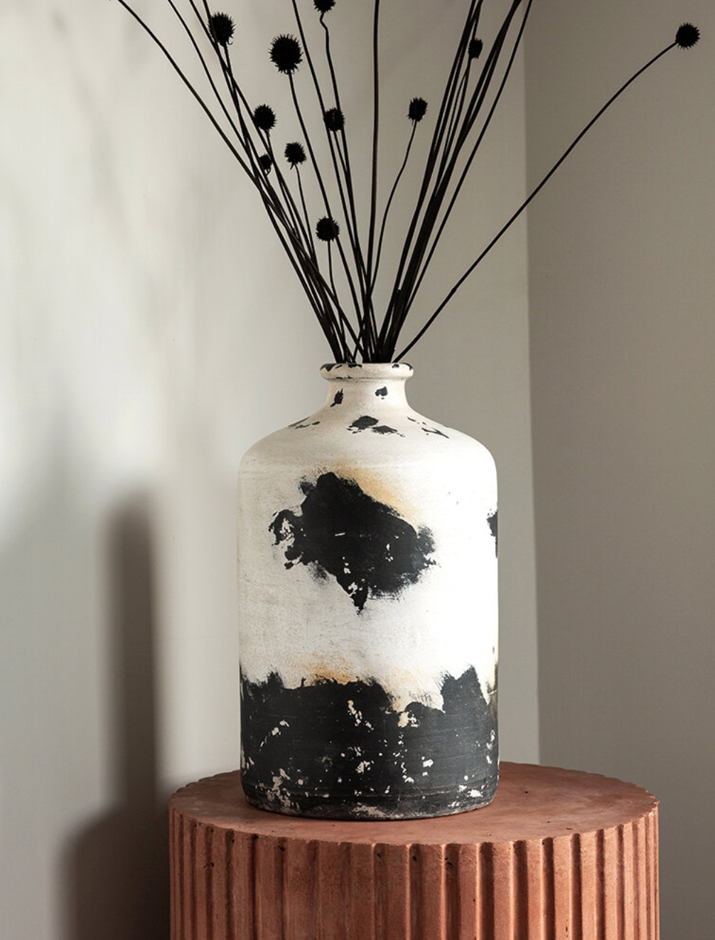 Black Smudge Vase