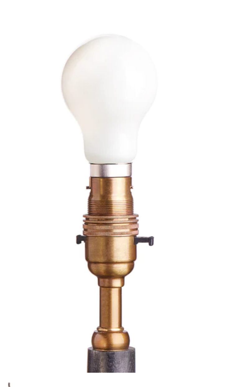 Standard size 7 watt led pearl bulb with b22 fitting