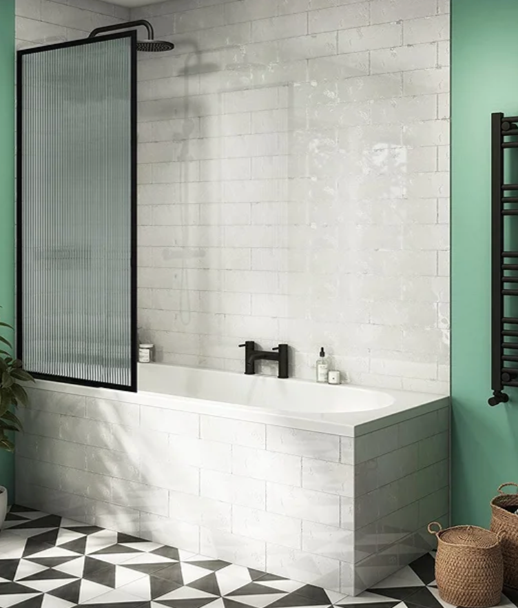 Arezzo Fluted Glass Matt Black Framed Fixed Bath Screen (700 x 1400mm)