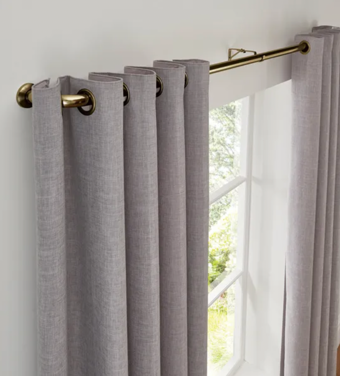 Room Darkening Metal Extendable Curtain Pole - Antique Brass