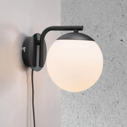 Grant Wall Light - BLACK