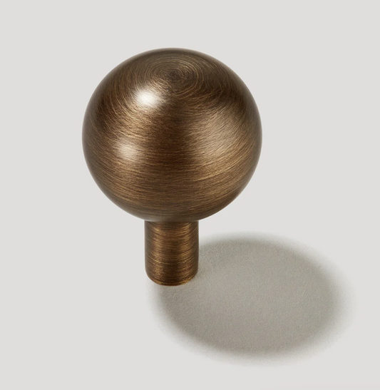 HALLEY Sphere Knob - Antique Brass