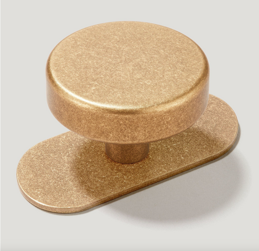 HUDSON Shaker Knob - Aged Brass