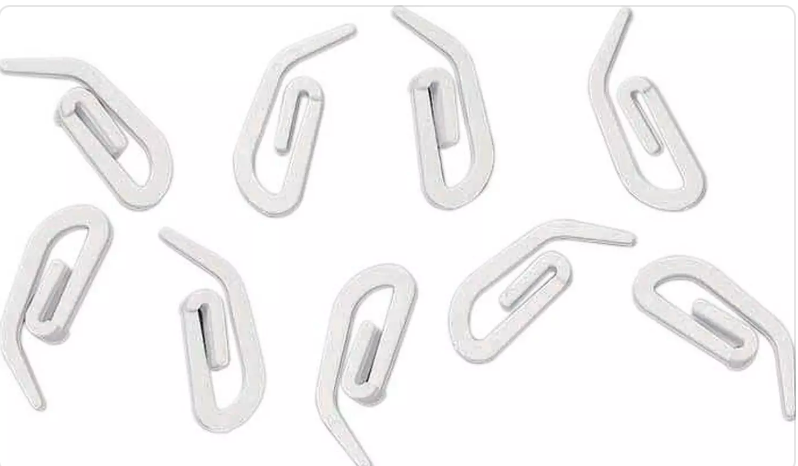 Argos Home Set of 200 Plastic Curtain Hooks - White