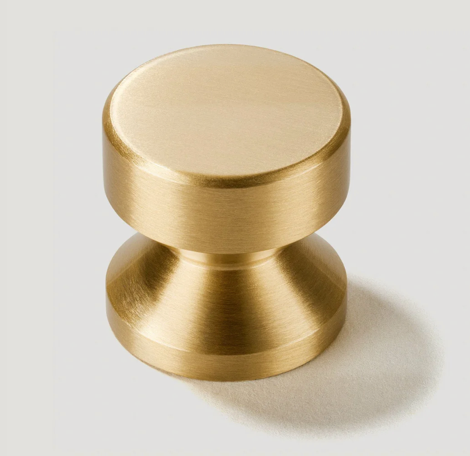 FELIX Round Knob - Brass