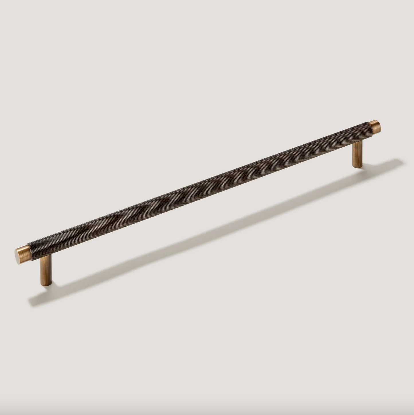 KEPLER Knurled Heavyweight Closet T-Bar Handle - Antique Brass (420mm)