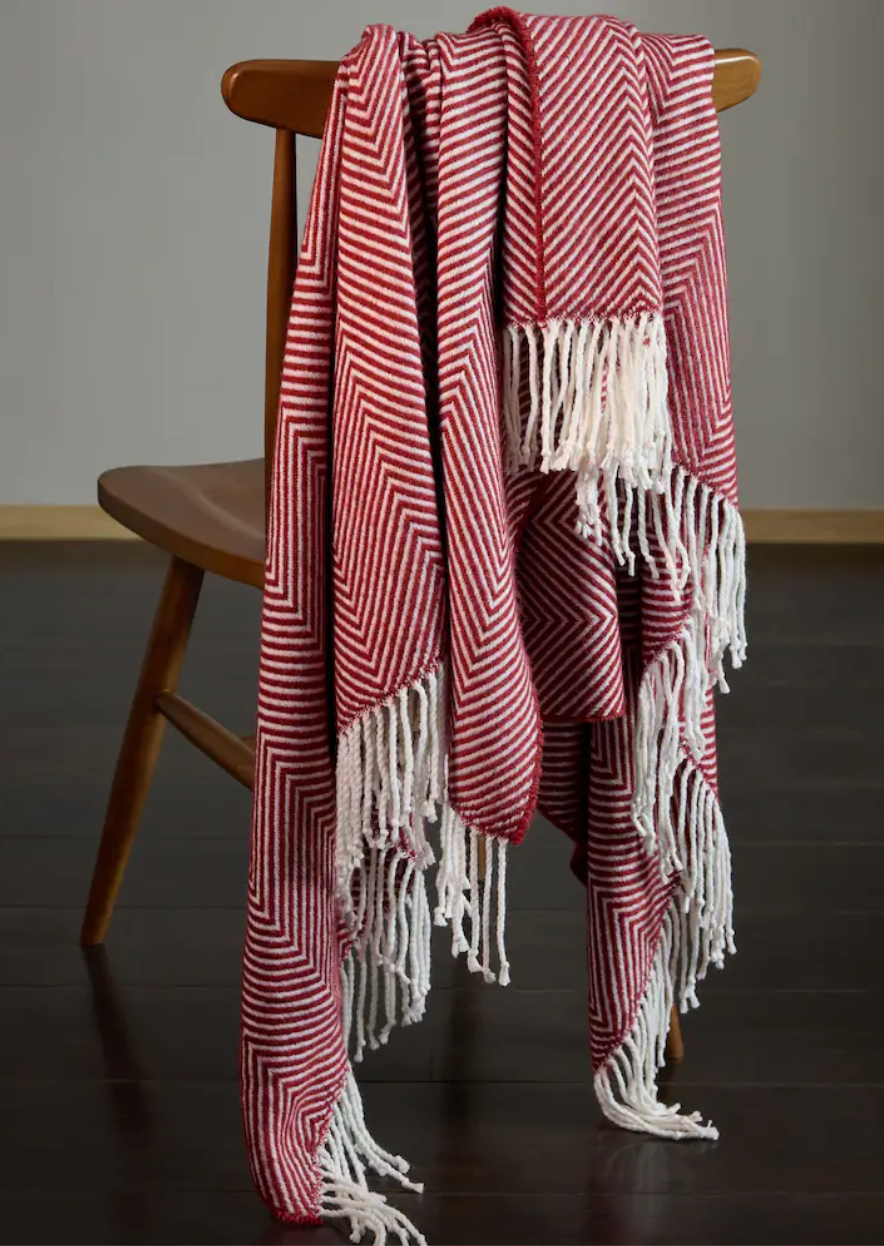 Red Herringbone Cosy Throw - 130x150