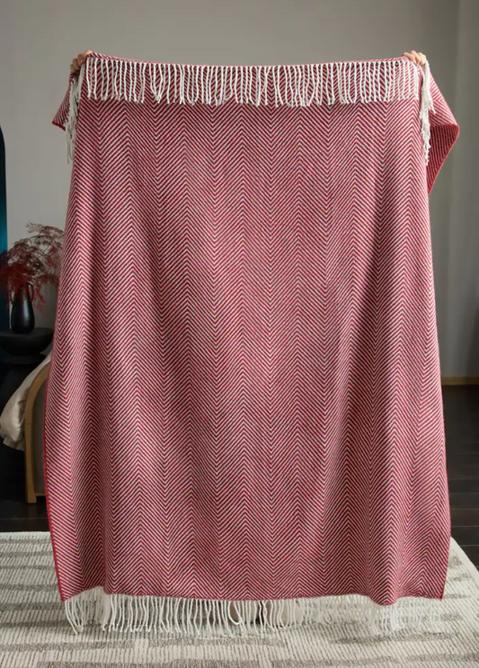 Red Herringbone Cosy Throw - 130x150