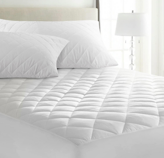 Yorkshire Bedding Double Mattress Protector 30 Cm Extra Deep Anti Allergy Microfiber Fitted Mattress Cover Double Bed (135 x 190 Cm)