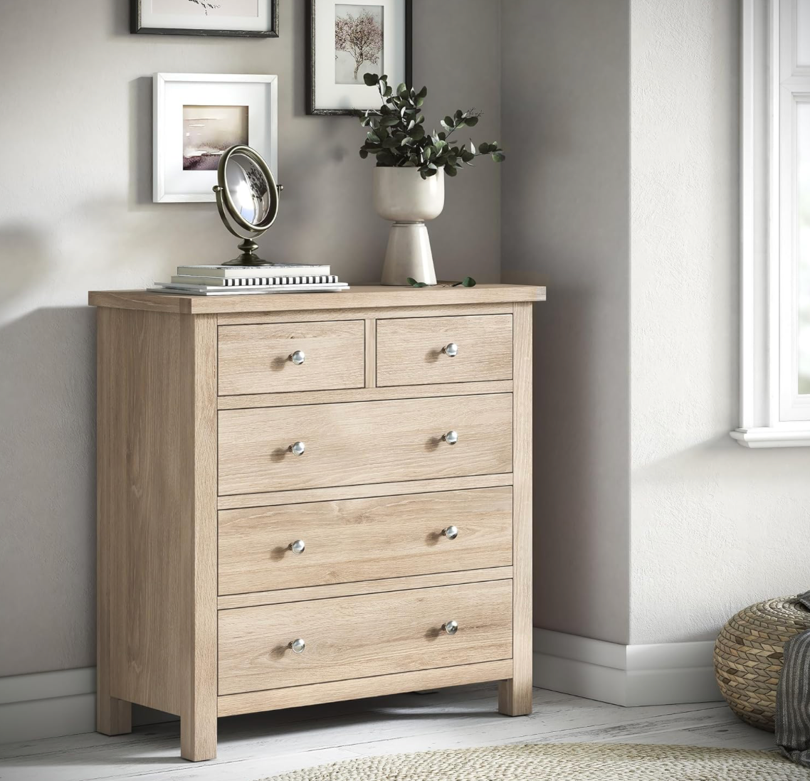 Oak Chest of Drawers 36D x 85W x 90H