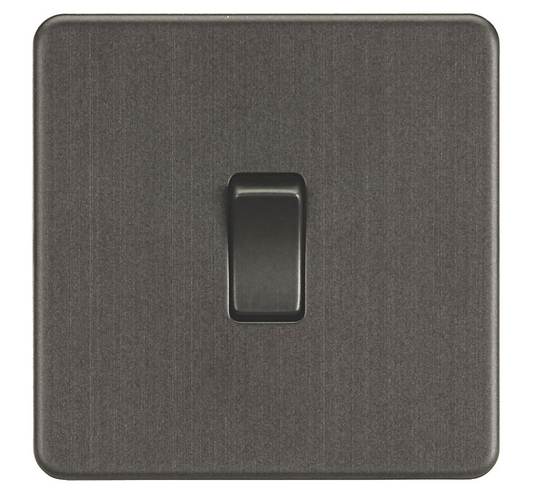 KNIGHTSBRIDGE 10AX 1-GANG 2-WAY LIGHT SWITCH SMOKED BRONZE