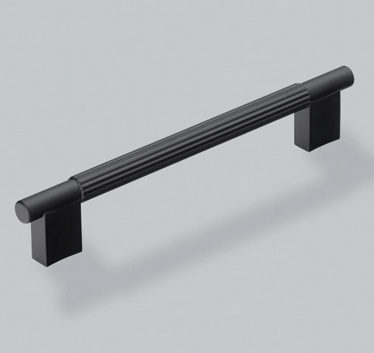 Hudson Pull Handle, Matt Black 160mm