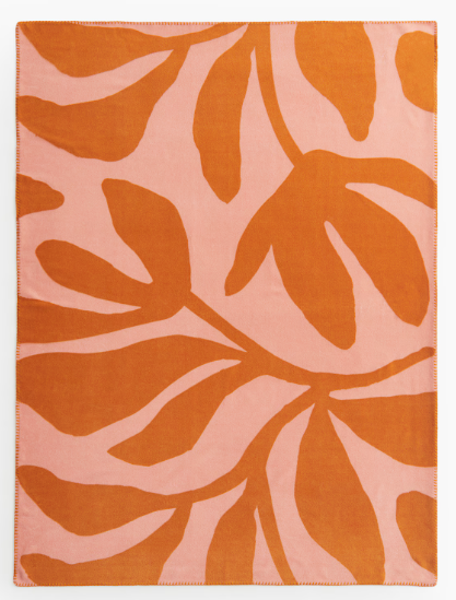 Patterned fleece blanket, Pink/Patterned