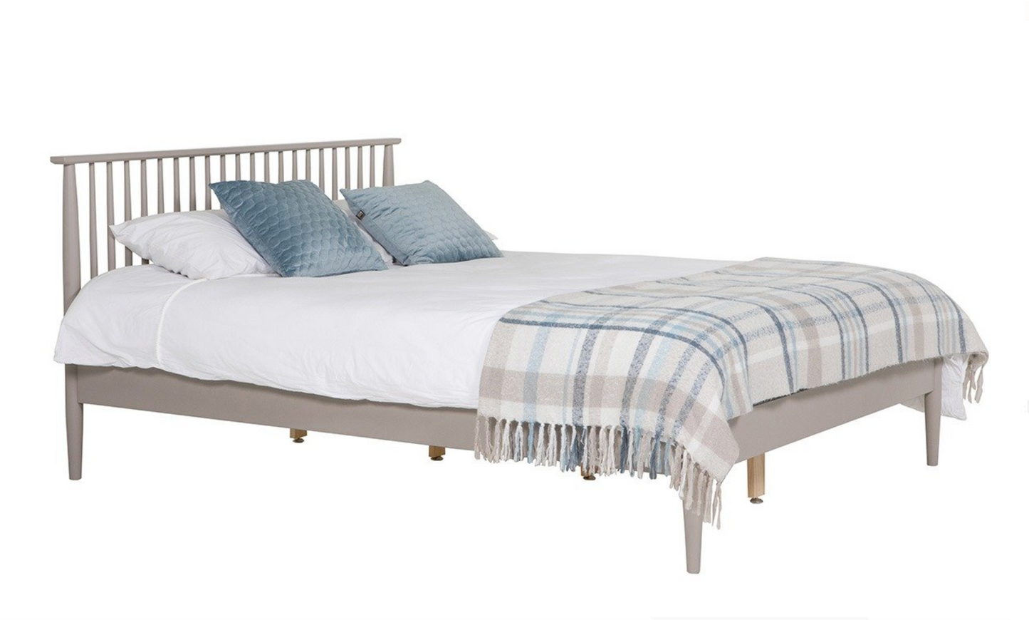 Alesta Bed 4'6 - Grey, 198 x 152 x 100cm