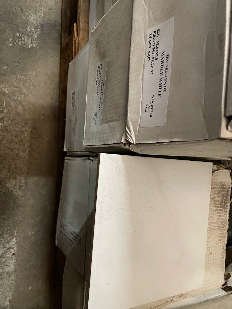 Soho Satin White Marble Effect Tiles - 18.5 x 18.5