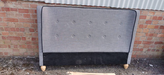Grey Double Bed complete, 30.48x135.89x189.2cm