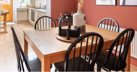 Natural Wooden Dining Table, 85x140x0cm