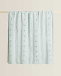 HERRINGBONE BLANKET WITH POLKA DOTS