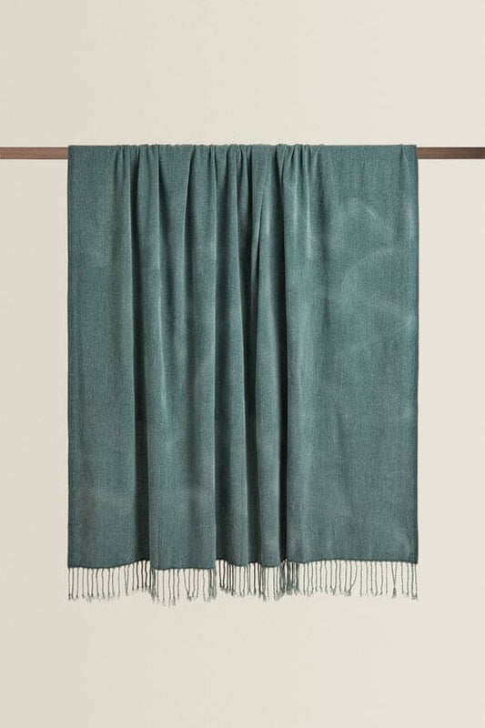 PLAIN WEAVE CHENILLE BLANKET