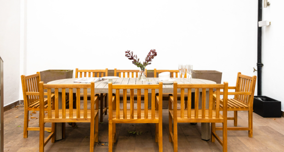 Single Chair
