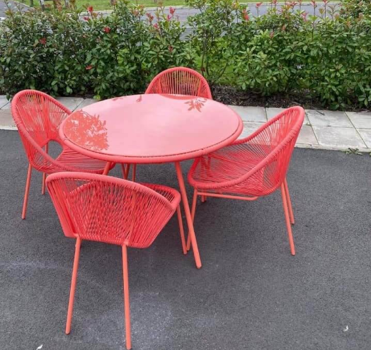 John Lewis & Partners Salsa Round Four Seater garden Dining Table W/ Four Matching Salsa Armchairs