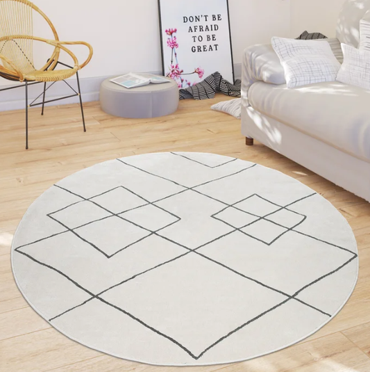 Laila Modern Skandi Lozenge Power Loom White/Black Rug - 200x290cm