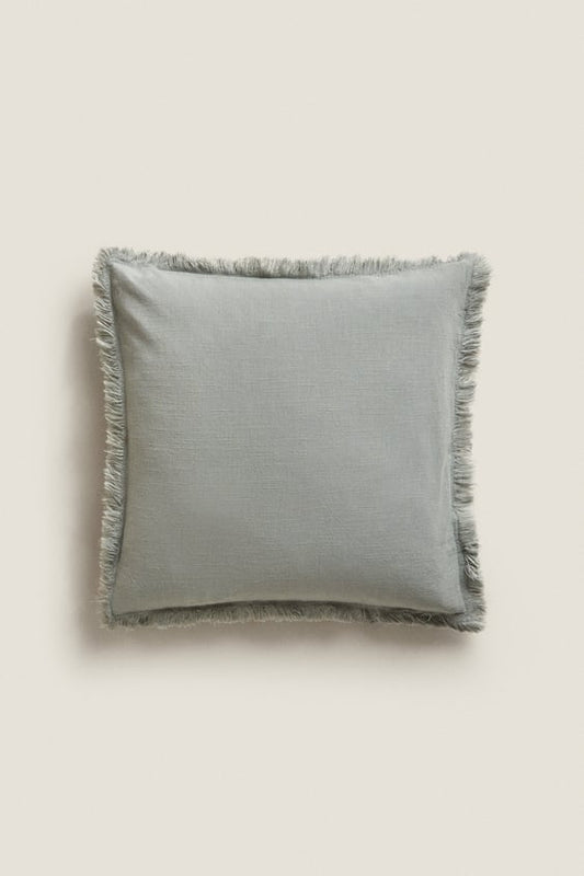TASSELLED CUSHION COVER