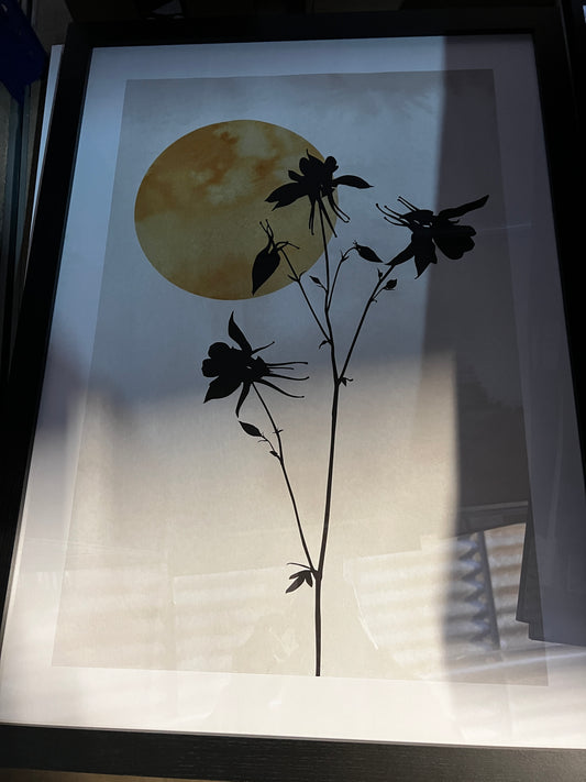 Minimalist Golden Sun Abstract Plant Silhouette, 50 x 70 cm, framed