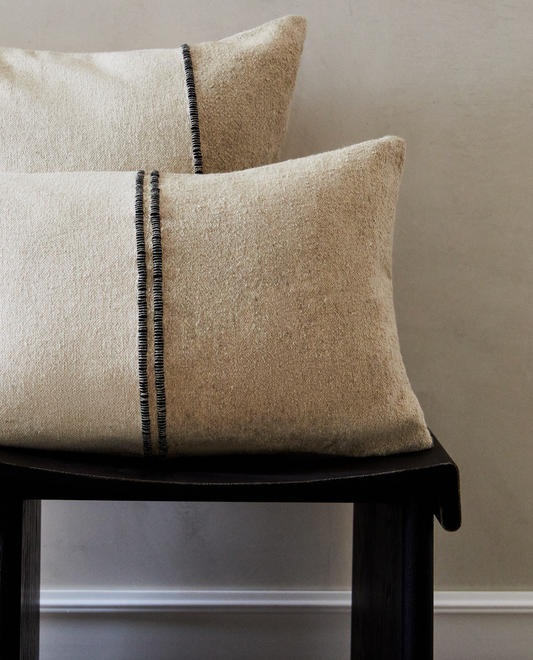 CONTRAST LINES CUSHION COVER