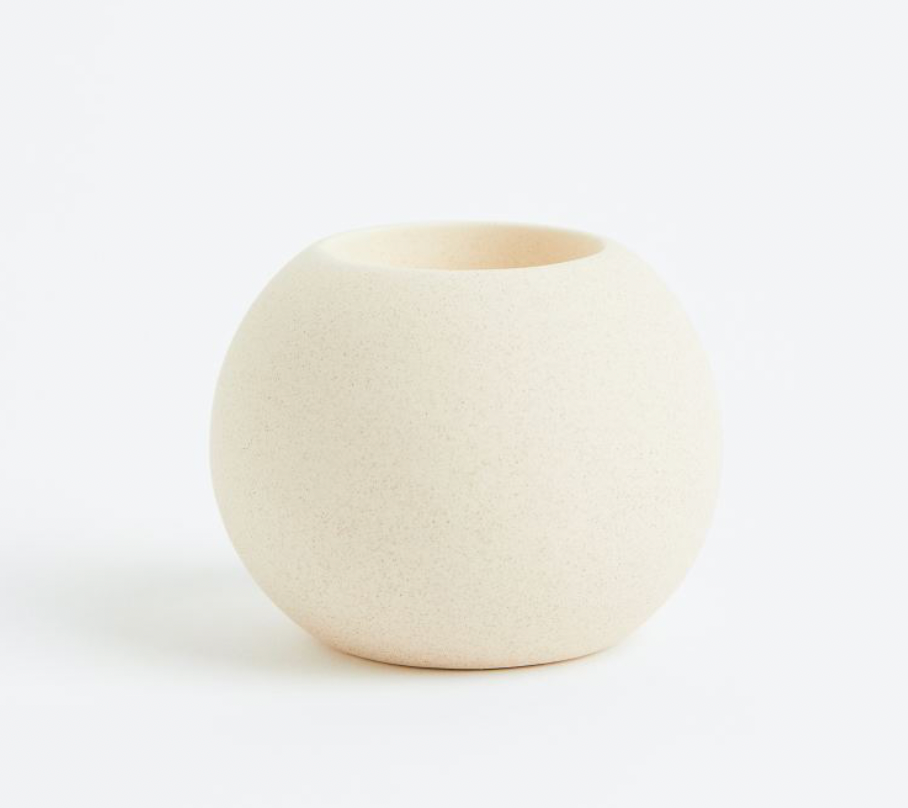 Stoneware tealight holder