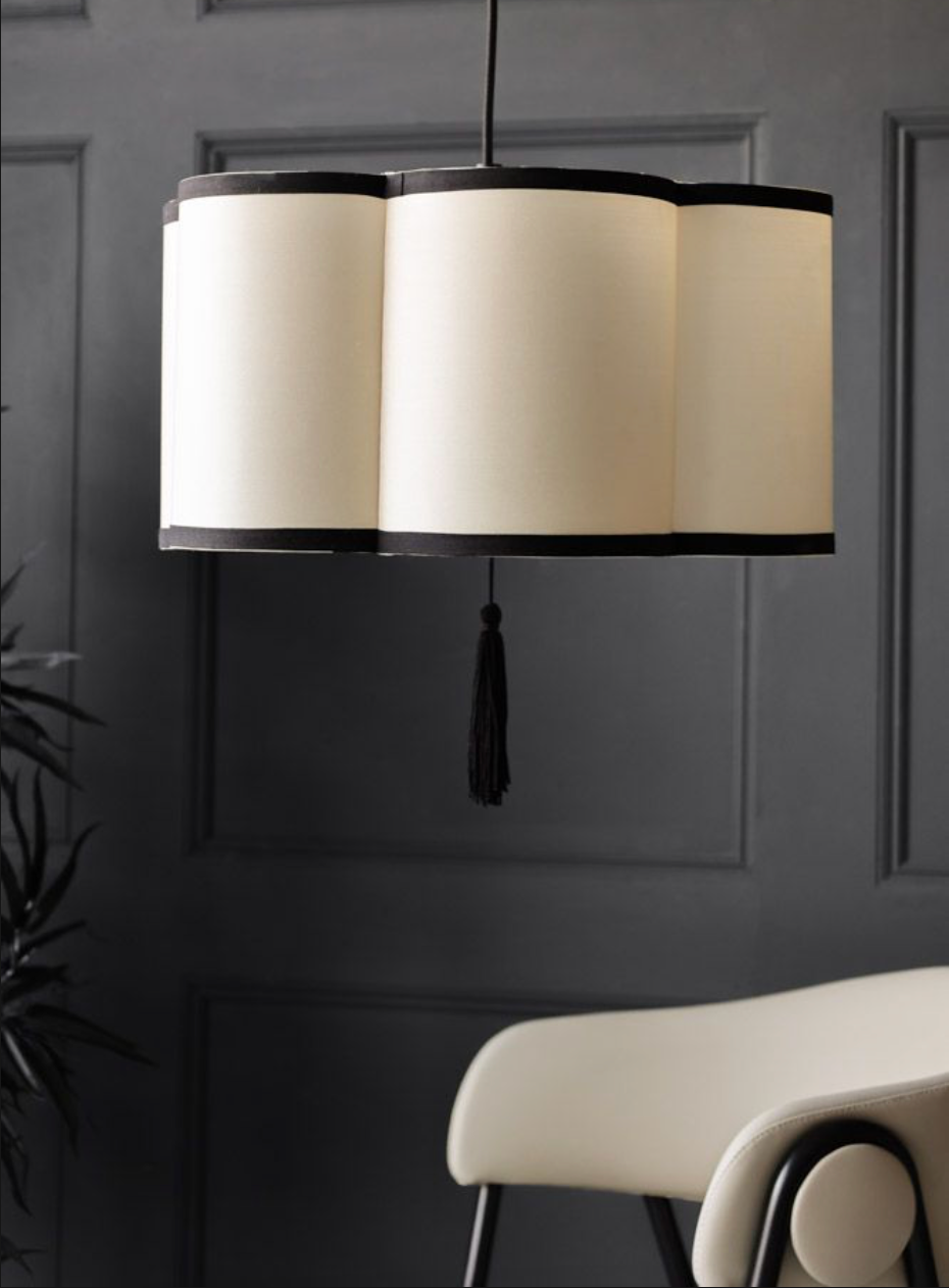 BLACK & CREAM LANTERN CURVED CEILING LAMPSHADE, 20x39cm