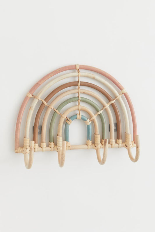 Rainbow-shaped hanging rack
