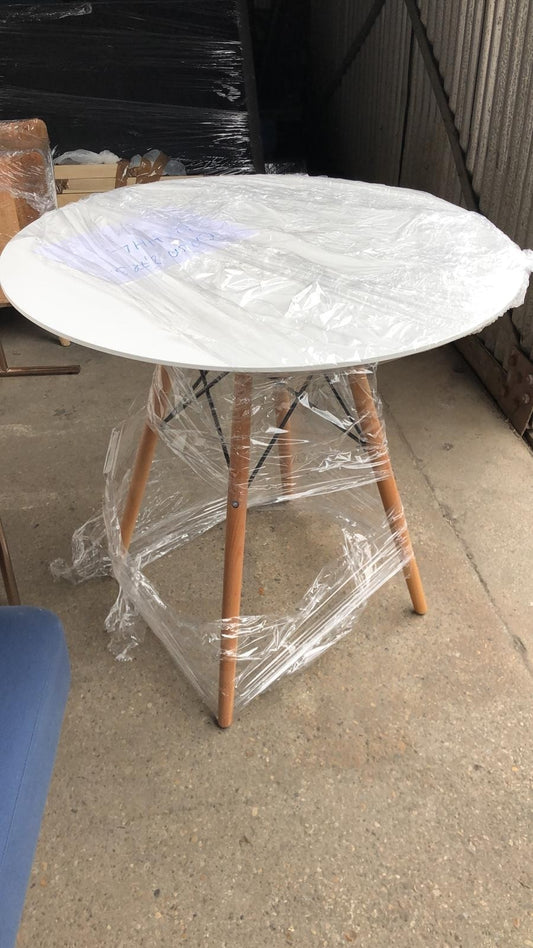 Dining Table - 80x80x75cm