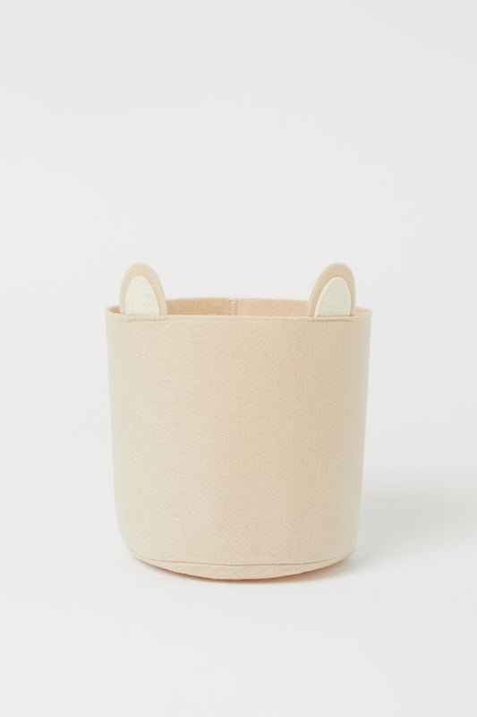 Felt storage basket